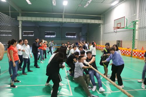 陜煤建設(shè)天工、設(shè)計(jì)、大秦置業(yè)、咸陽(yáng)公司聯(lián)合舉辦迎國(guó)慶 “拔河”聯(lián)誼賽