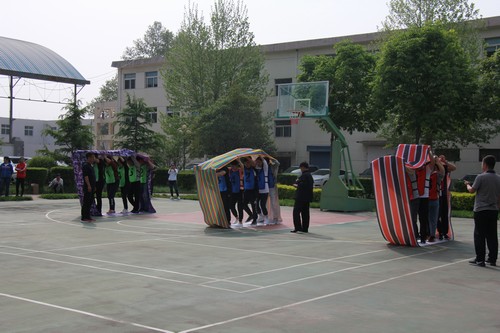 陜煤建設(shè)銅煤公司開(kāi)展“慶五一、迎五四”趣味運(yùn)動(dòng)會(huì)