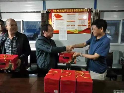 礦建二公司：月滿中秋，情暖人心