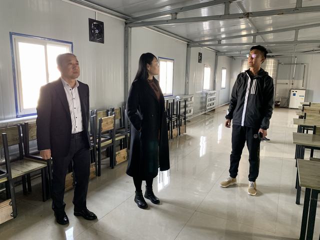 陜煤建設(shè)聯(lián)合工會(huì)深入洗選煤運(yùn)營公司調(diào)研“兩堂一舍”