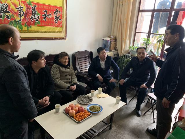 陜煤建設(shè)洗選煤運(yùn)營(yíng)公司：濃情關(guān)愛暖人心